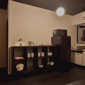 岡田ビル4階 Apartment