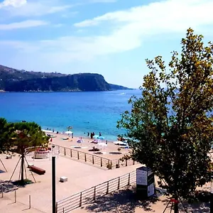 Premium Himare